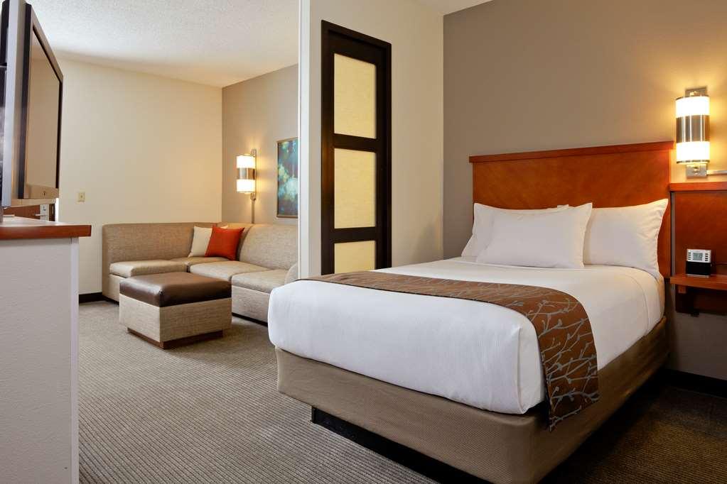 Hyatt Place Denver-South/Park Meadows Lone Tree Room photo